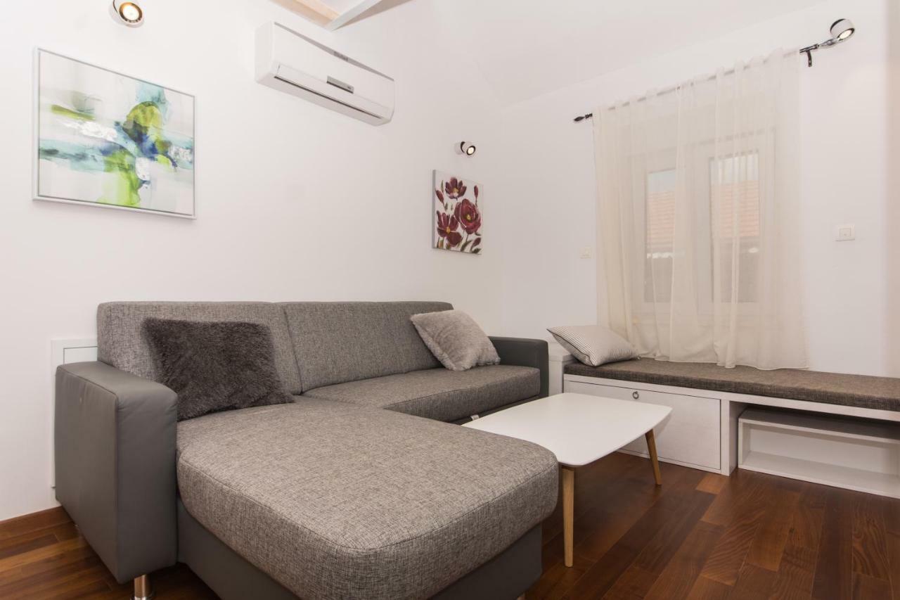 Villa Hurem Трогир Екстериор снимка